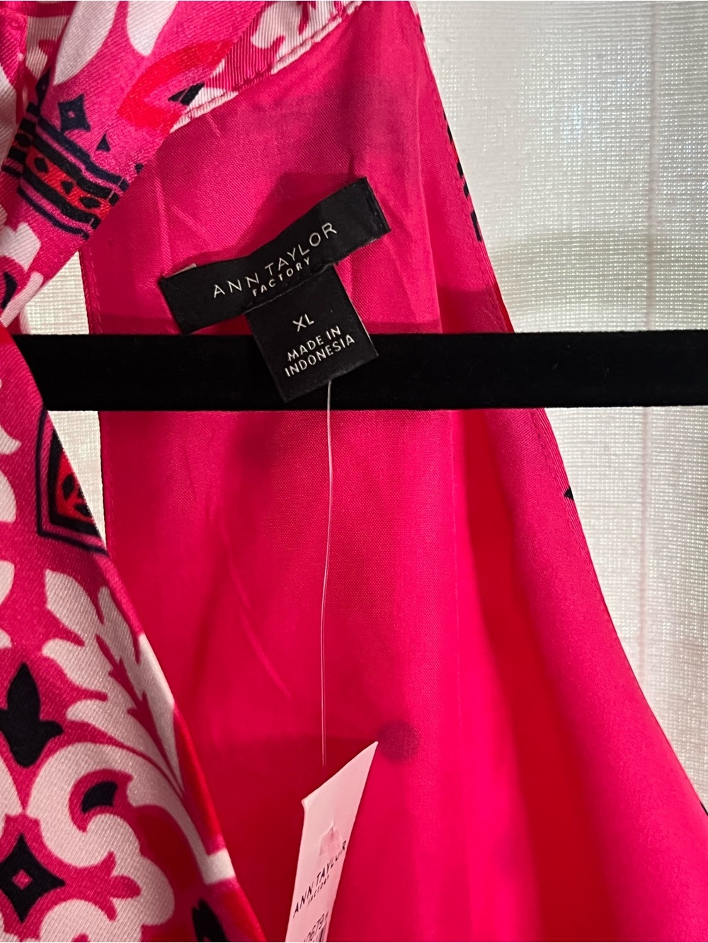 Ann Taylor Factory Pink and White Halter Tile-Print Maxi Dress - Picture 5 of 6